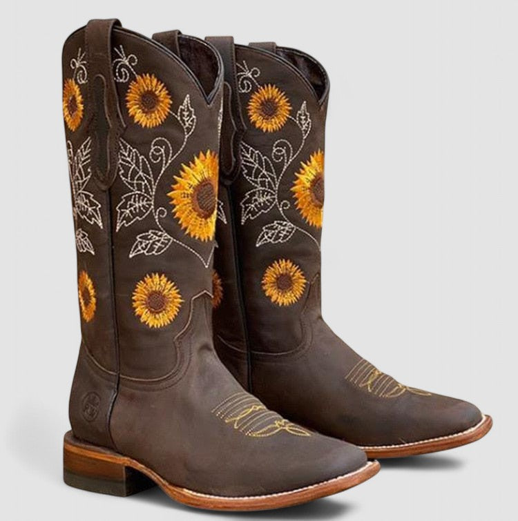 Savina | Stivali Western con Ricamo Floreale