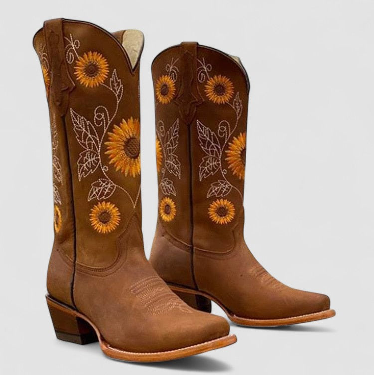 Savina | Stivali Western con Ricamo Floreale