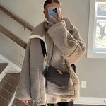Chelsea | Morbida giacca teddy con zip