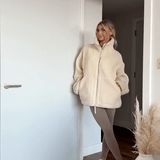 Amanda | Giacca teddy oversize con collo alto