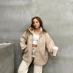 Amanda | Giacca teddy oversize con collo alto