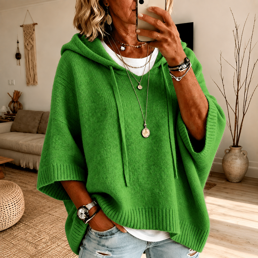 Margherita | Maglia poncho verde con cappuccio