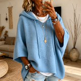Lea | Maglia poncho azzurro cielo con cappuccio
