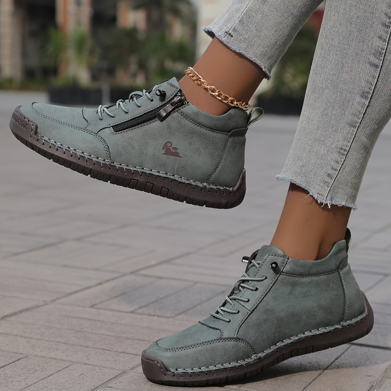 Eva | Scarpe con Lacci e Zip Laterale