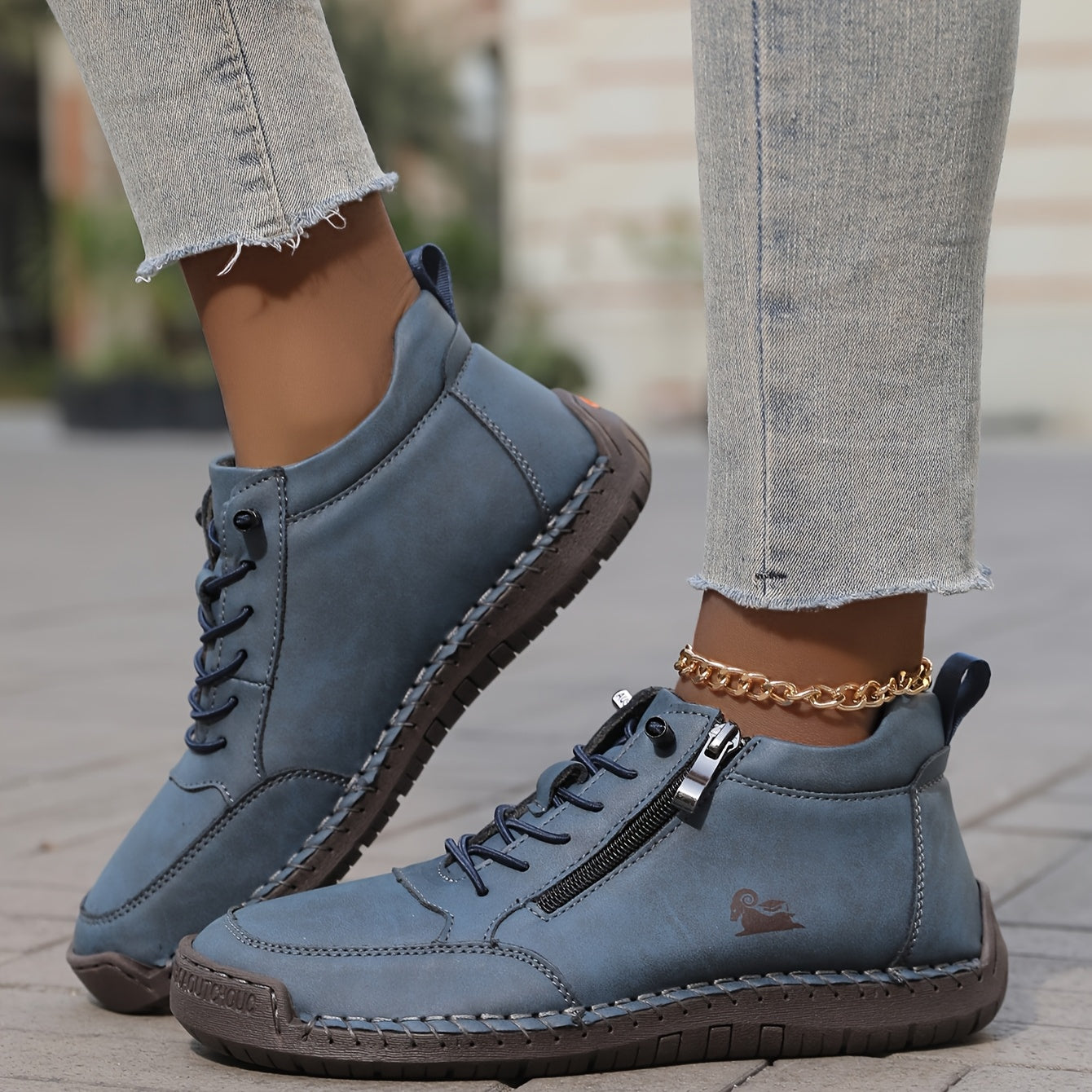 Eva | Scarpe con Lacci e Zip Laterale