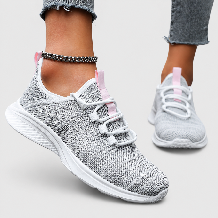 Emma | Sneakers con Lacci e Trama Intrecciata